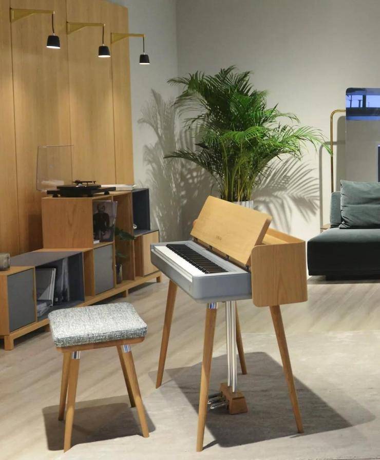 携手Mexarts漾美家居，概念款狗万亮相上海家具展