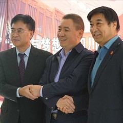 狗万再出手公益，为四川25所小学捐赠狗万高科技钢琴